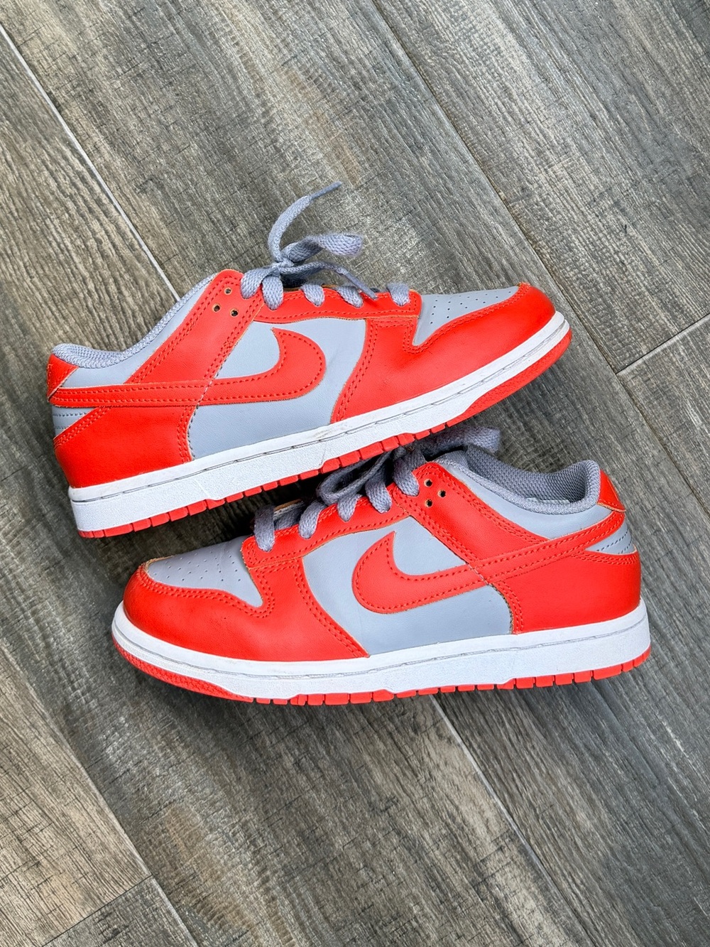 Nike dunk low cement grey team orange 2y